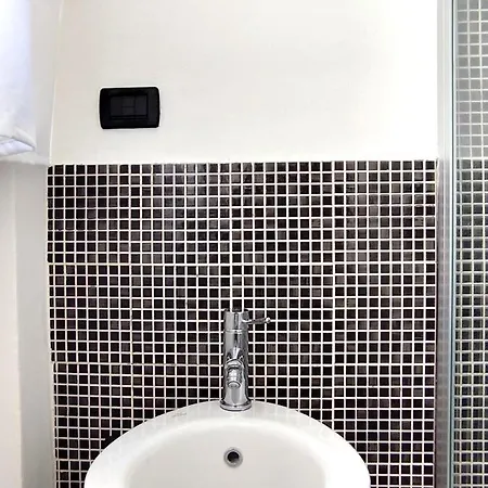 Monolocale In Quartiere Nolo Apartment